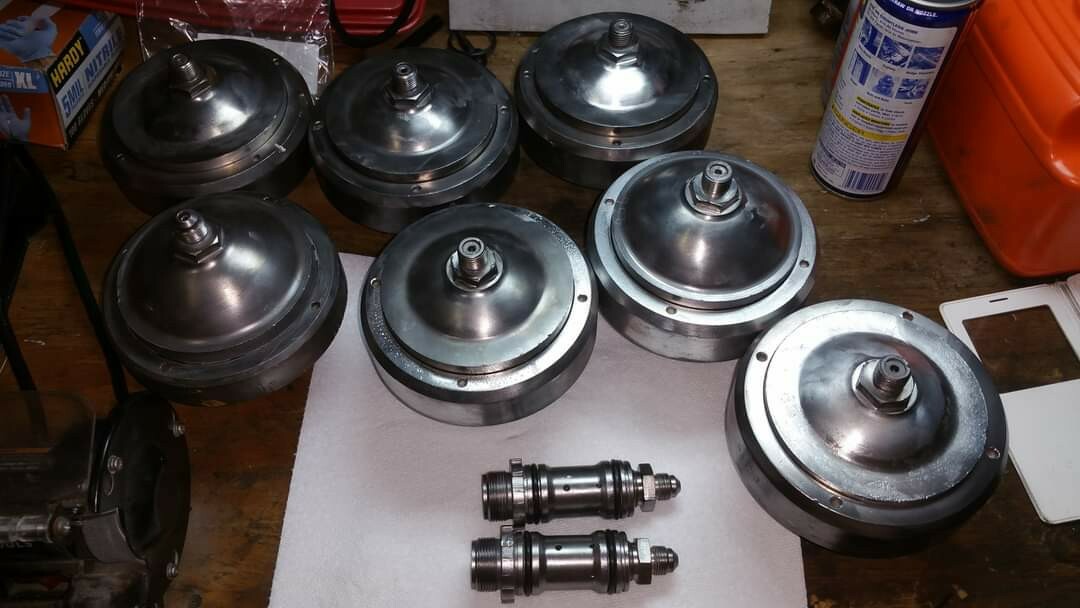 ROLLS ROYCE  BRAKE ACCUMULATOR REBUILD SERVICE☆ I REBUILD "YOUR "SPHERE ONLY☆