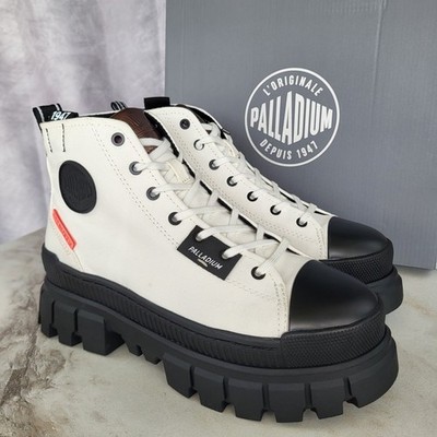 Palladium Revolt Hi Tx STAR White on Black