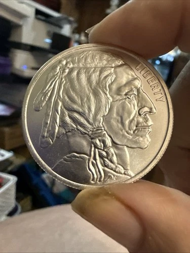 New Listing10oz Of Silver Rounds Similar To Those Pictured.