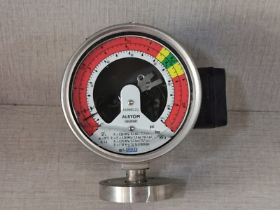 WIKA 233.52.100 Density Monitor with Alarm Contacts 821.1.1.2 - with Broken Part