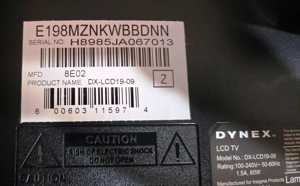 Dynex 19 Inch LCD TV with Remote and Wall mount - Image 3 of 4