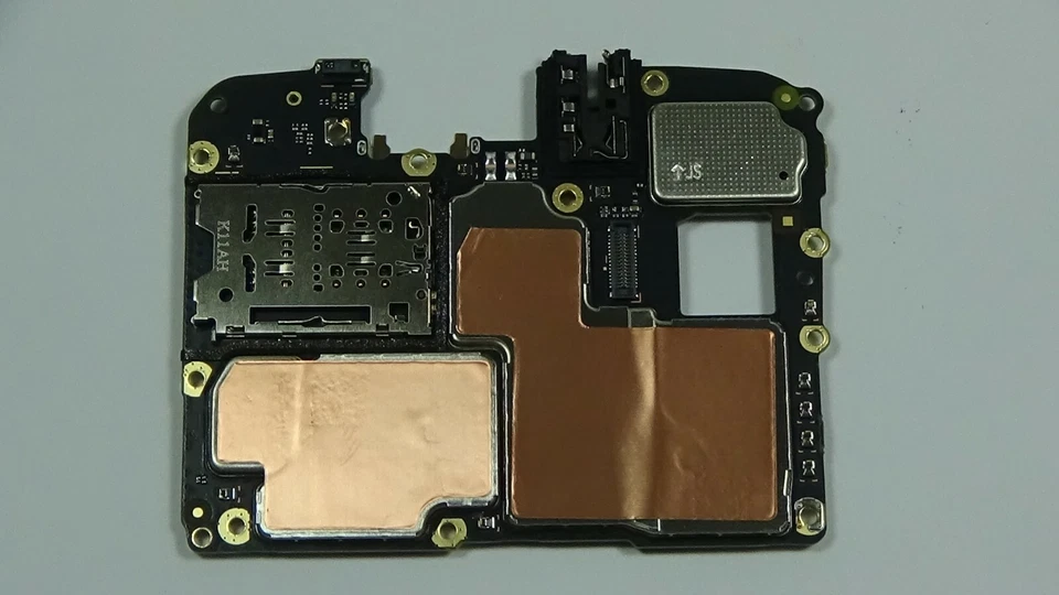 Placa madre Alcatel REVVL V TMRVL4G Metro PCS de 32 GB en funcionamiento parte #621-D Foto 2 de 2