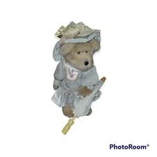Boyds Bears TJs Best Dressed Abigail Rose Primsley w/ Parasol Umbrella & Stand