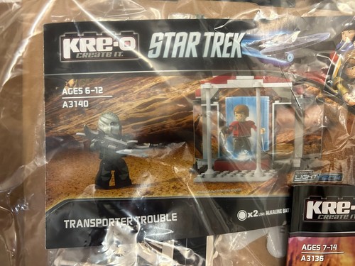 ✰ KRE-O STAR TREK lot of EIGHT kits:  Starfleet & Klingons ✰COMPLETE✰ Worth $350 - Picture 15 of 18