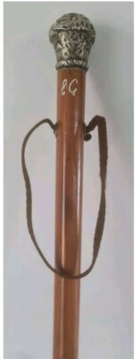 Antiker Gehstock aus Holz mit Silberplatte Reposse Design Anglo Indianer Massiv 