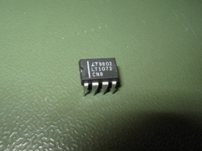LT1072CN8 - 1.25A High Efficiency Switching Regulator 40kHz - DIP-8 - LT1072