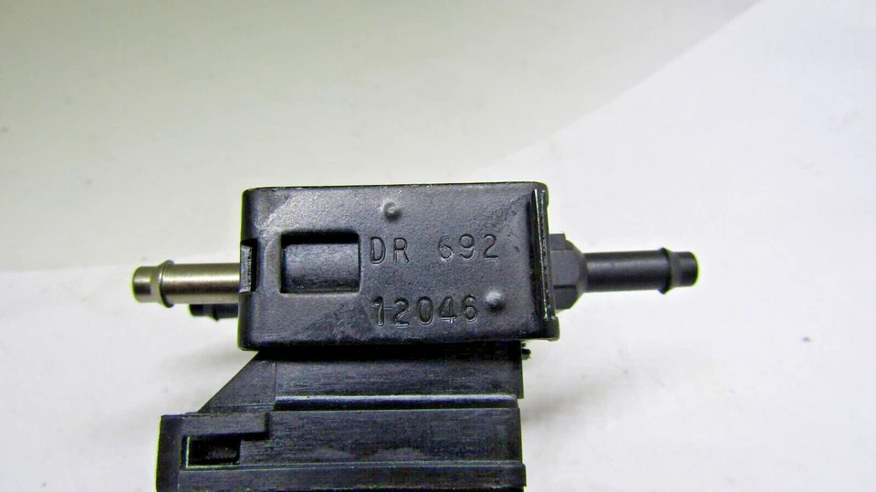 Solenóide de vácuo GM 1997692 EGR 85 86 CHEVROLET C10 C1500 5.0 5.7L - Imagem 3 de 4