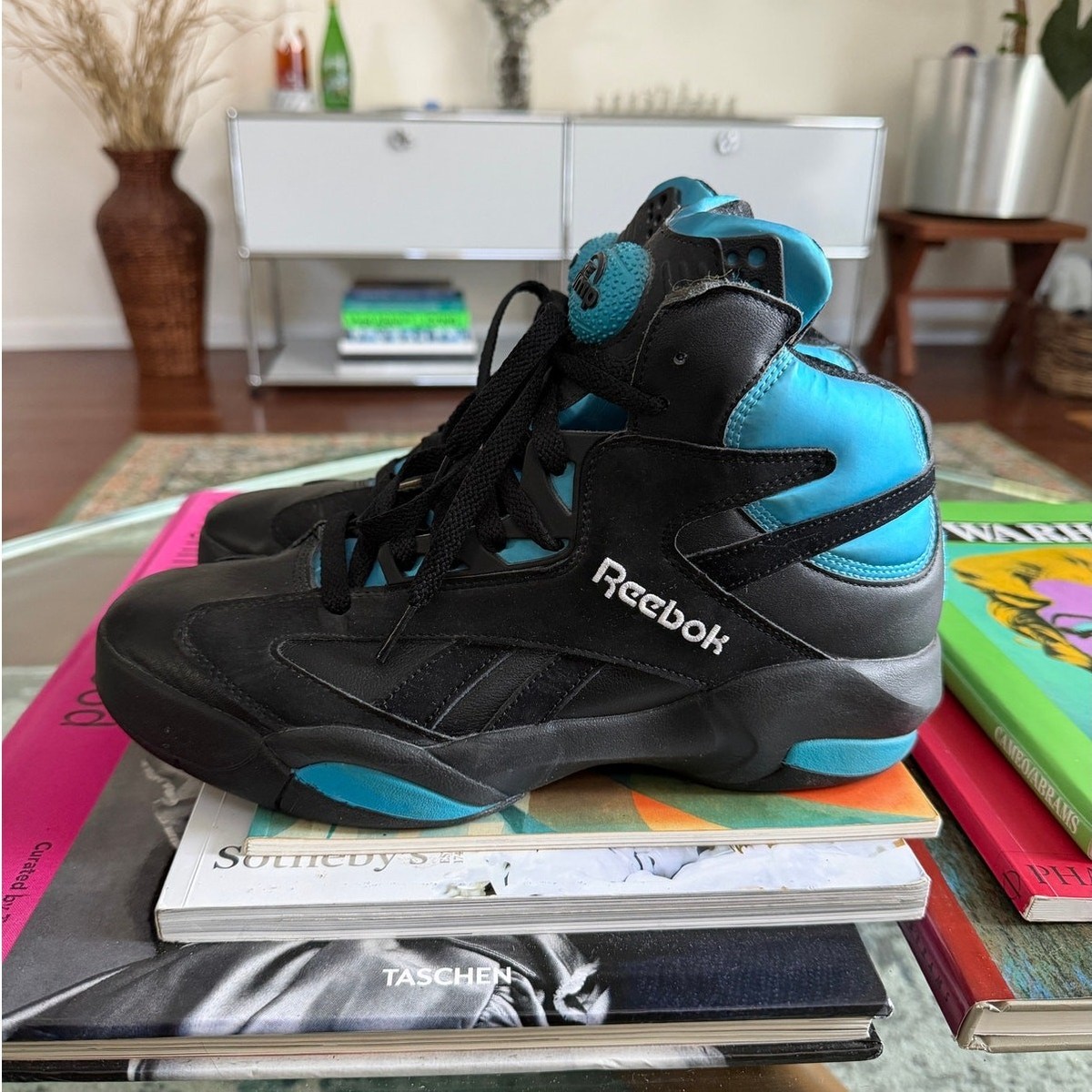 Reebok Pump Shaq Attaq 2013 Size US 9 Black/Azure Blue Reebok Pump Shaq Attaq 2013 Size US 9 Black/Azure Blue