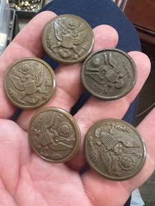 Army WWI WWII Older Military Button lot of 5 (A2025A)