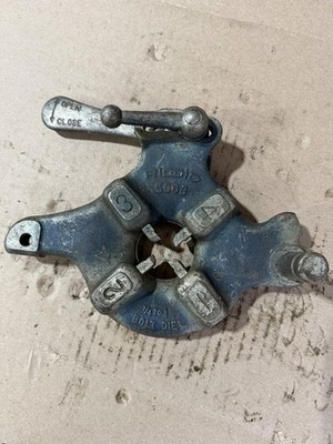 Rigid 500B Pipe Threading Die Head 1/4  To 1  With 7/8  Dies