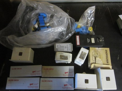 #ad Mixed lot of Random Batteries Globe Union MSA Energizer E164BP Untested $120.00