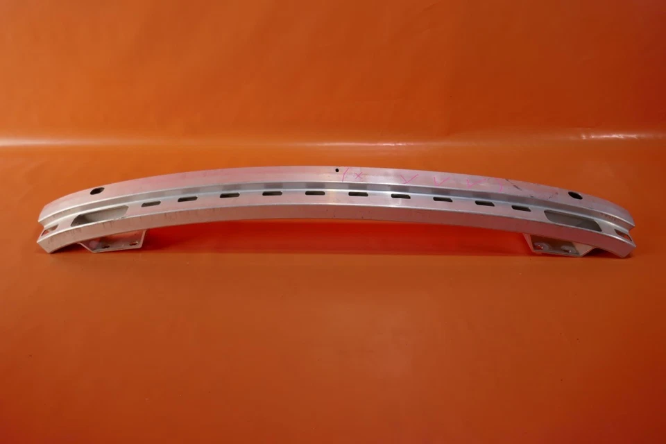 MASERATI QUATTROPORTE REFUERZO TRASERO 2014 2015 2016 2017 2018 2019 670001385 Foto 3 de 4