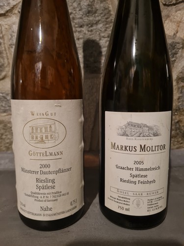2 Weine - Göttelmann Jahrgang 2000 & Markus Molitor Jahrgang 2005, je 750ml - Bild 2 von 4