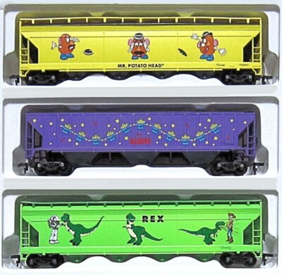限定品　1996年製造　トイストーリー電車セット　新品　限定製造 HO Scale WALT DISNEY TOY STORY EXPRESS ORIGINAL 3 Car Add-On