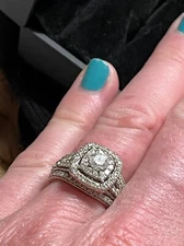 White Gold 14K Double Halo Diamond Ring Size 7.5, 2 CTW, center diamond 1/2 CTW