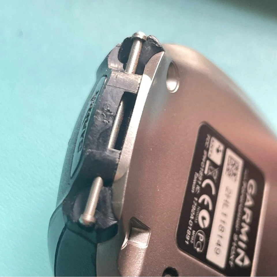 Reloj GPS Garmin Forerunner 910XT Triatlón con Correa HRM y Accesorios Foto 4 de 4