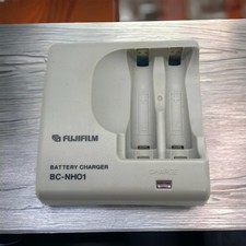FujiFilm BC-NH01 Battery Charger