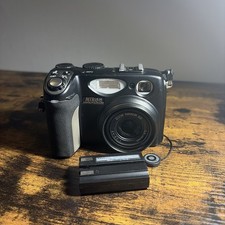 Nikon Coolpix 5400 E5400 5.1MP Digital Camera w/Battery No Memory Card orCharger