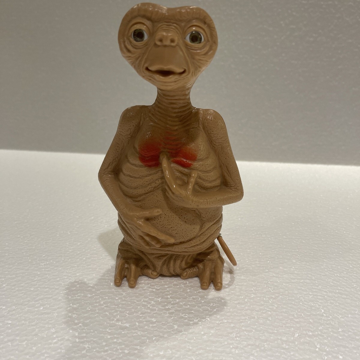 E.T. ET 1982 ユニバーサルシティスタジオ　アメリカ　フィギュア E.T. ET 1982 ユニバーサルシティスタジオ アメリカ フィギュア E.T.