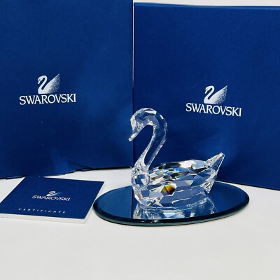 Swarovski Crystal Flirting Swan Figurine 844168