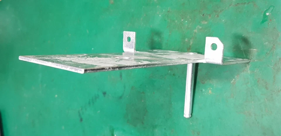 Williams Cyclone Pinball Ferris Wheel Motor Bracket B-11899 - Image 4 of 4