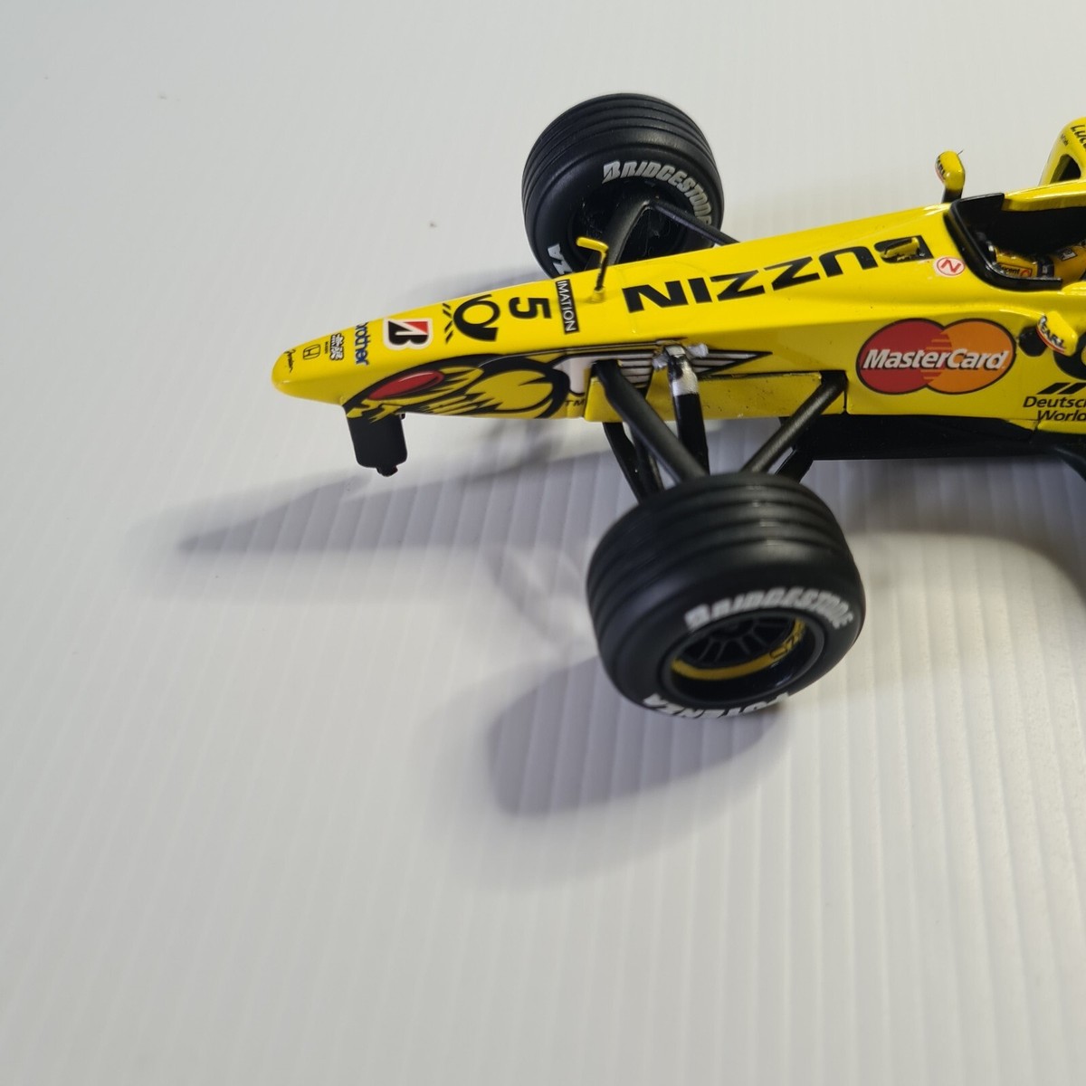 Hot Wheels 1:24 Scale Die Cast 2000 Jordan F1 Racing Car Buzzin