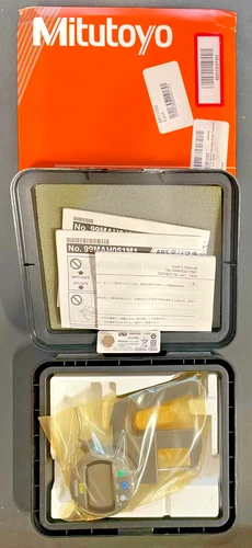 BRAND NEW Mitutoyo Thickness Gage 547-400S