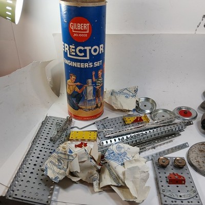 Vintage Gilbert Erector Set 1950s Engineer's Set Metal Box  10032 - INCOMPLETE
