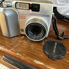 Olympus C-3020 Zoom 3.2MP Digital Camera - Metallic Silver