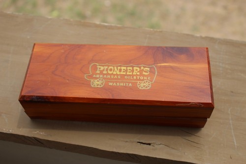 Vintage Pioneers Washita Arkansas Oilstone in Original box