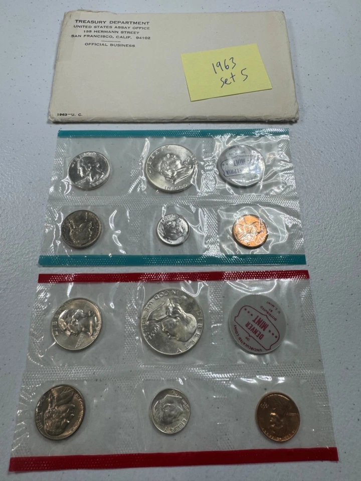 (1) 1963  US MINT SILVER P & D Set,  in all OGP,   w/ 90%  SILVER COINS,   SET 5 - Image 2 of 4