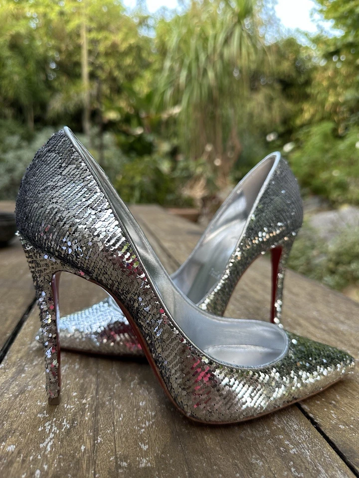 Christian Louboutin Kate Mini Paillettes 100 cuir vernis argenté 38 aiguille - Photo 1/4