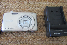 Nikon Coolpix S3100 14.0MP Digital Camera Silver w/Charger, Battery Tested Works