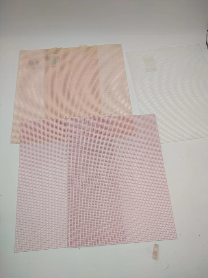 5 Sheets Quick Count #7 Mesh Clear Pink  Plastic Canvas 13.5x10.5” Uniek USA VTG - Image 3 of 4