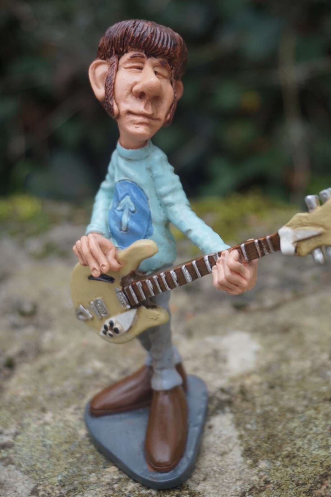 Figurine The Who guitare John Entwistle idée cadeau idéal pour musicien