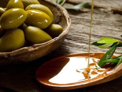Organic Cold Pressed Extra Virgin Olive Oil Fruity Flavor 4 Bottles 17 FL OZ (50