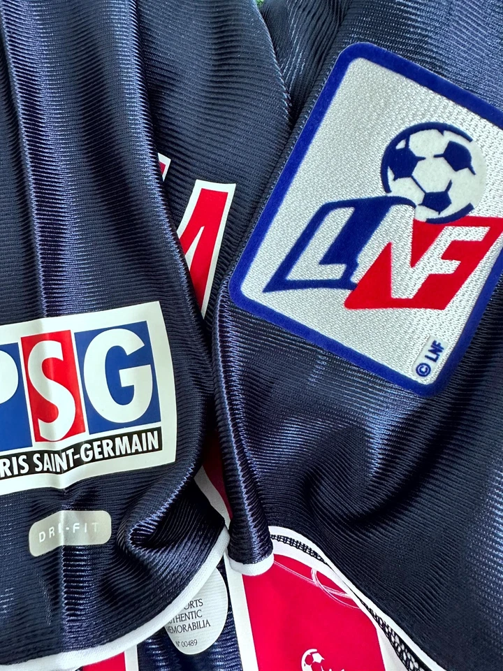 Camiseta Psg Ronaldinho Réplica Autografiada No Match Worn - Imagen 3 de 4