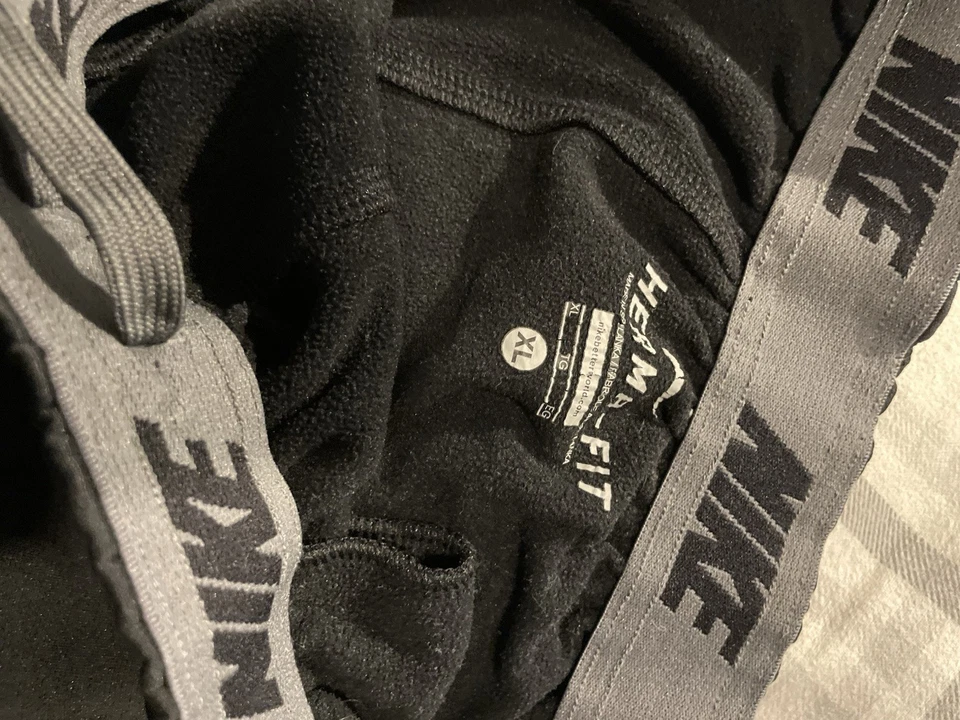 Pantalones deportivos Nike Therma Fit para hombre negros/grises, talla XL 🔥 Foto 4 de 4