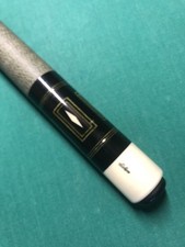 Schon Pool Cue Vintage R12 with Green Veneers Runde Look!