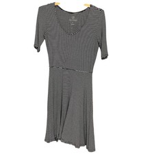 Women's Black & White Striped Casual Fit & Flare Short Sleeve Sun Dress - Small