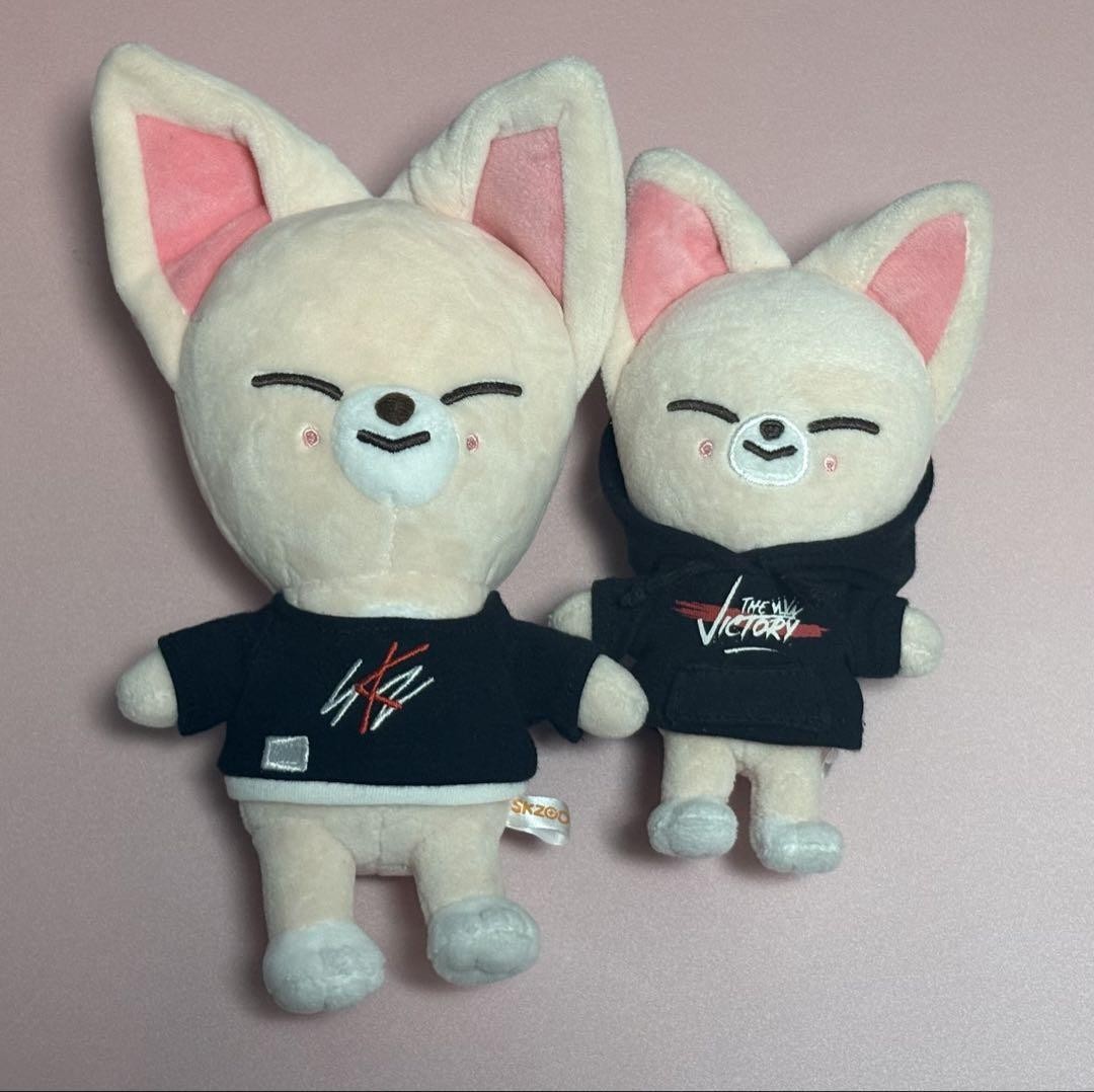 foxI.Ny セット SKZOO I.N FoxI.Ny Straykids 2 Set Official Items Sold at the