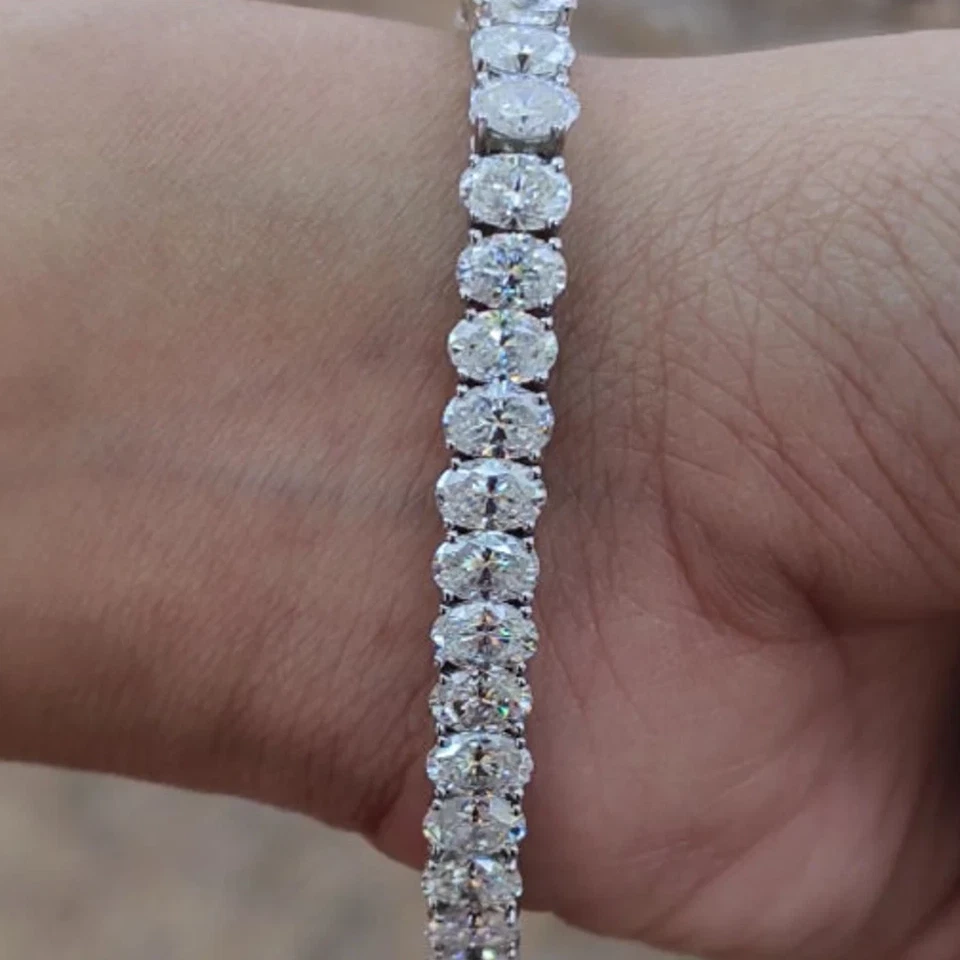 Pulseira de tênis feminina de moissanita branca corte oval 4x6mm folheada a ouro branco 14K - Imagem 3 de 4