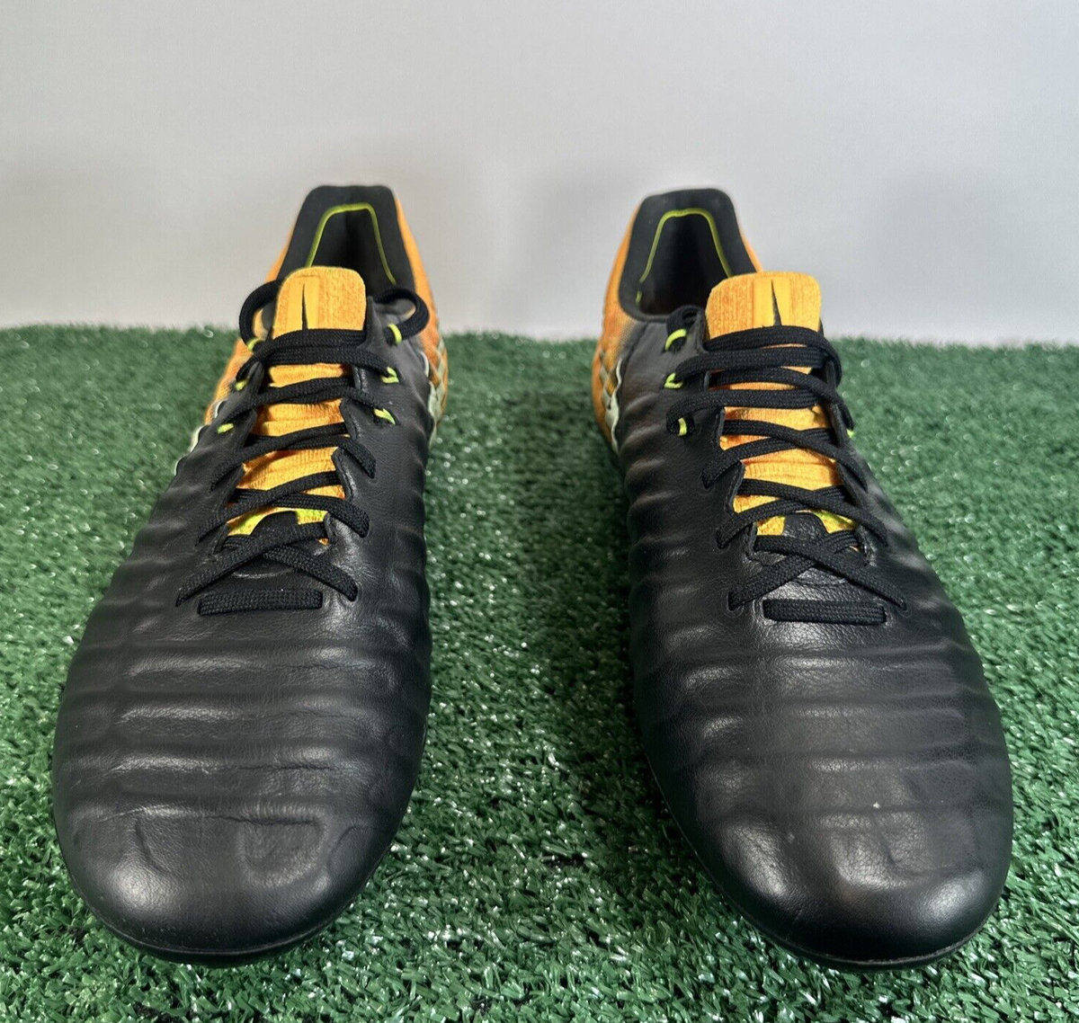 Nike Tiempo Legend 7 Elite SG-Pro Soccer Cleats Has Defect SZ 8