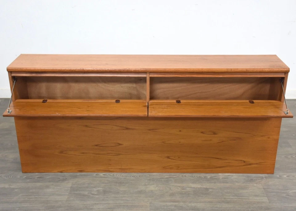 Cabeceira dinamarquesa moderna de teca queen - Imagem 2 de 4