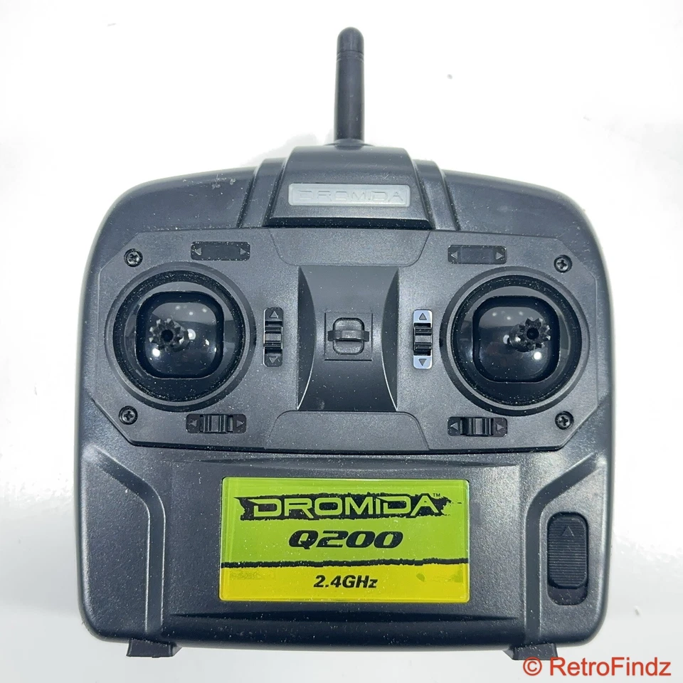 Dromida Q200 Transmitter Ominus FPV DIDJ1101 Battery, USB Charger & Accessories - Image 2 of 4