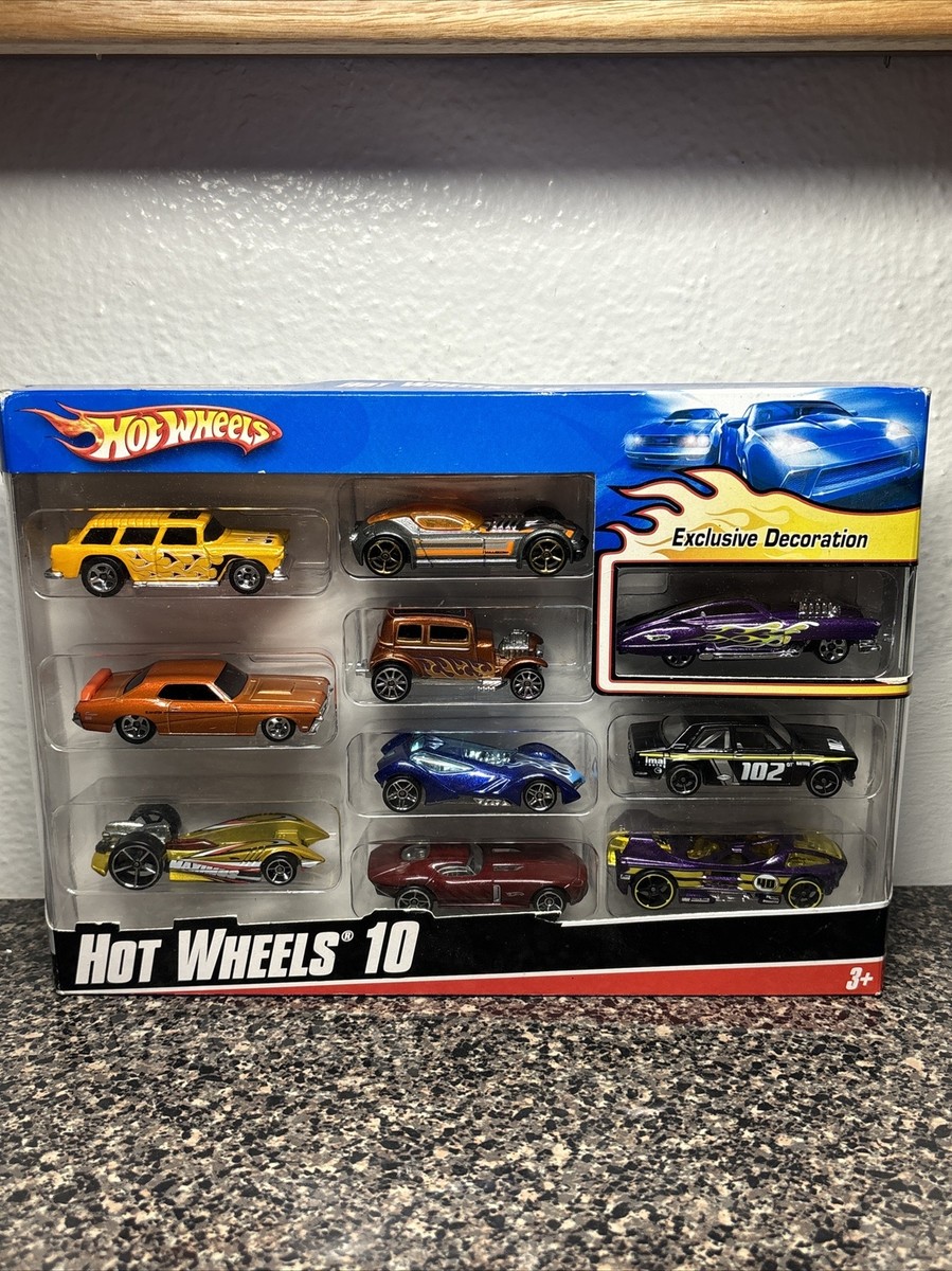 2009 Mattel Hot Wheels 10-Car Pack Exclusive Deco Including Datsun