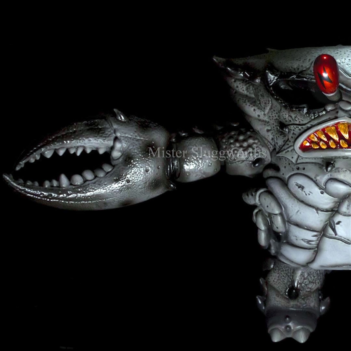 【絶版】“Poundy Moo” kaiju artist DAN【2017】 絶版】“Poundy Moo” kaiju artist DAN【2017】 - メルカリ