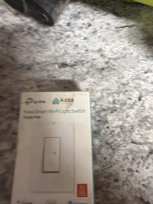 TP-LINK HS200 Smart WiFi Light Switch - White