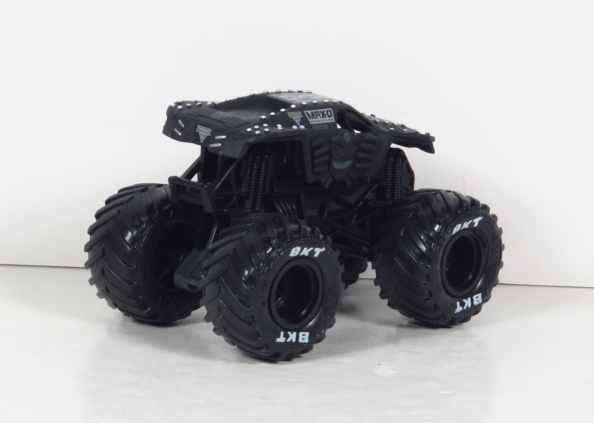 Spin Master Monster Jam World Finals Max-D Maximum Destruction