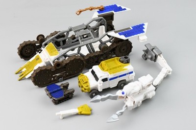 Transformers Dark of the Moon Lunar Crawler Ratchet Complete Cyberverse DOTM